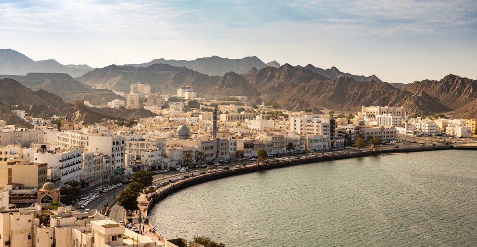 Oman tightens Covid-19 restrictions