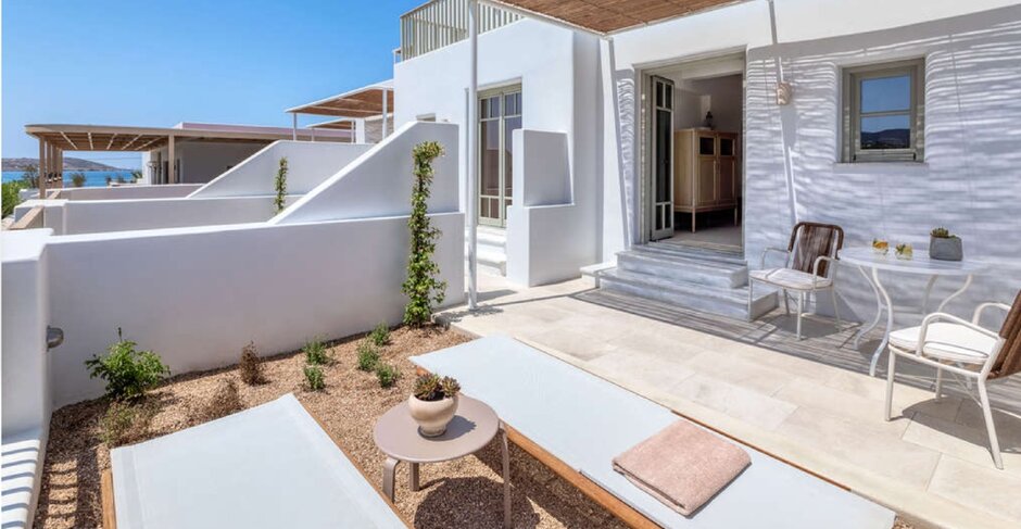 The Luxury Collection opens on Greek island of Paros