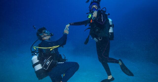 5 of the best underwater wedding proposal locations