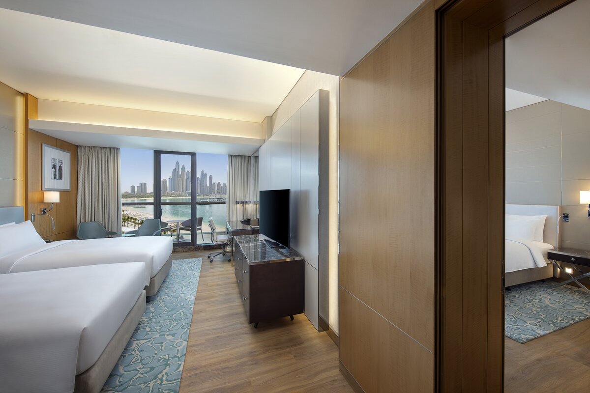 Hilton Dubai Palm Jumeirah, Deluxe family connecting room